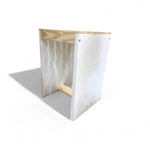 Banco en pino y melamina 30x30x45 (h)