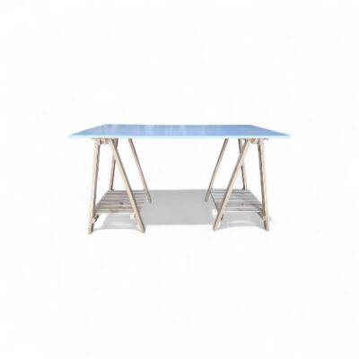 Escritorio melamina y caballetes 140x60x82h