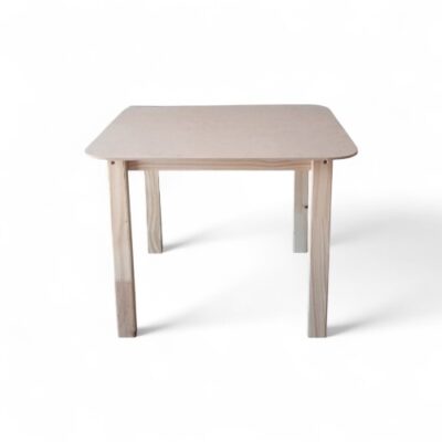 Mesita para chicos de Fibro Fácil 60x60x46 (h)