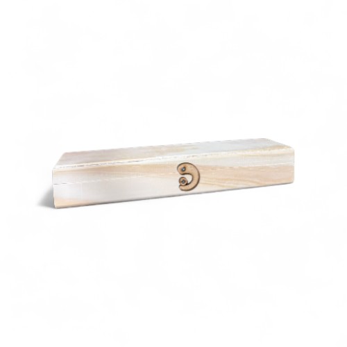 Caja de pino c/ broche