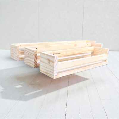 Repisa especiero de pino - c/base en melamina blanca.